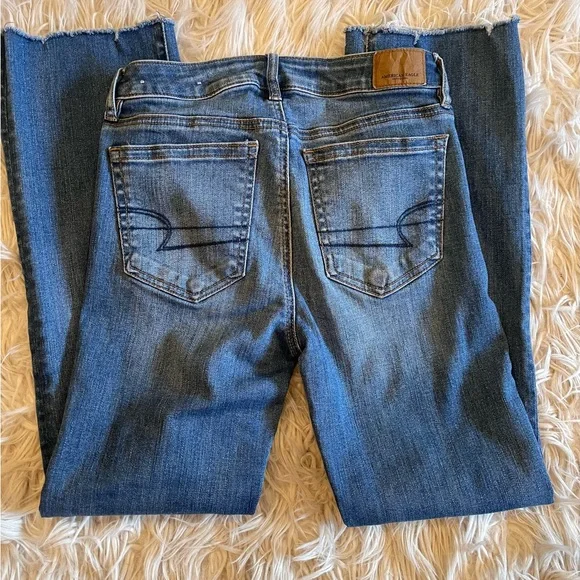 AE Button Fly Crop Ankle Jeans - Picture 5 of 7